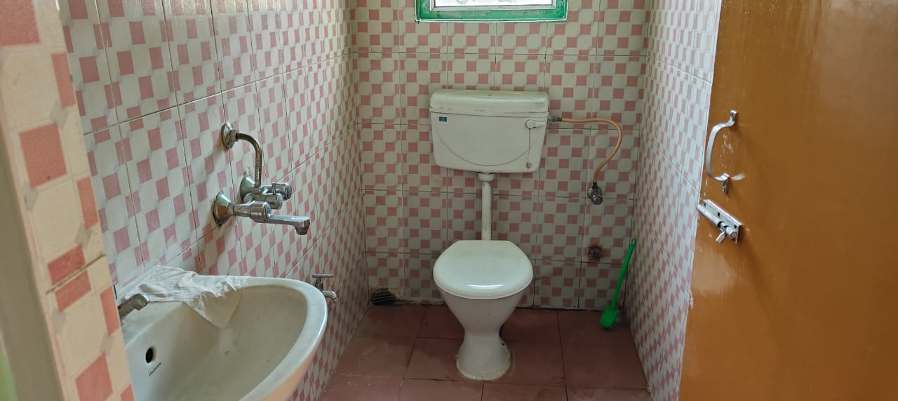 Semi Furnished 3bhk in Chitralekha Path, Rukmini Gaon, Guwahati, Assam, India for Rent